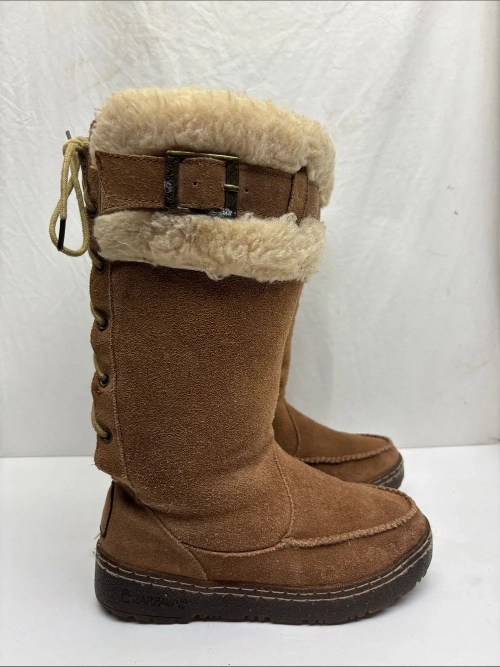 BearPaw Women's Suede Shearling-Trim Lace-Up Winter Boots, SZ 6, box 14